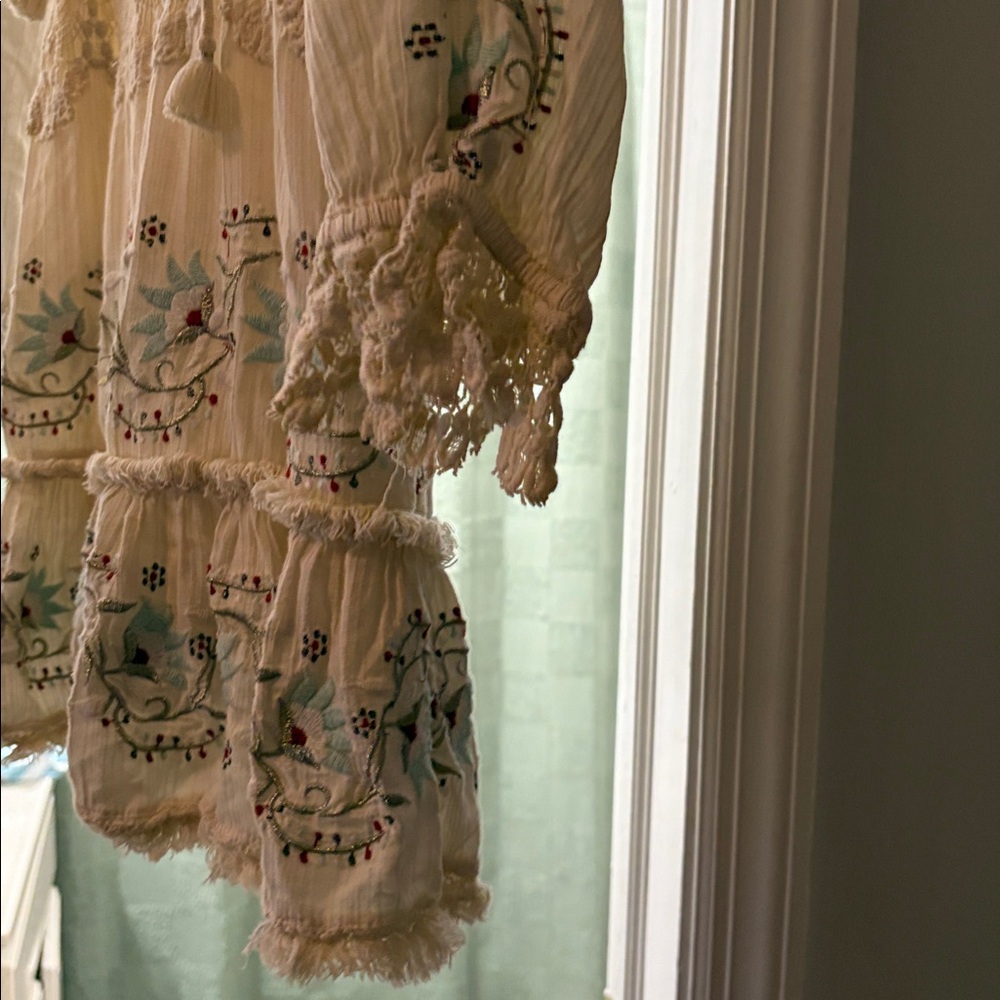 Anthropologie gorgeous boho Embroidered Cream dress - Picture 6 of 9